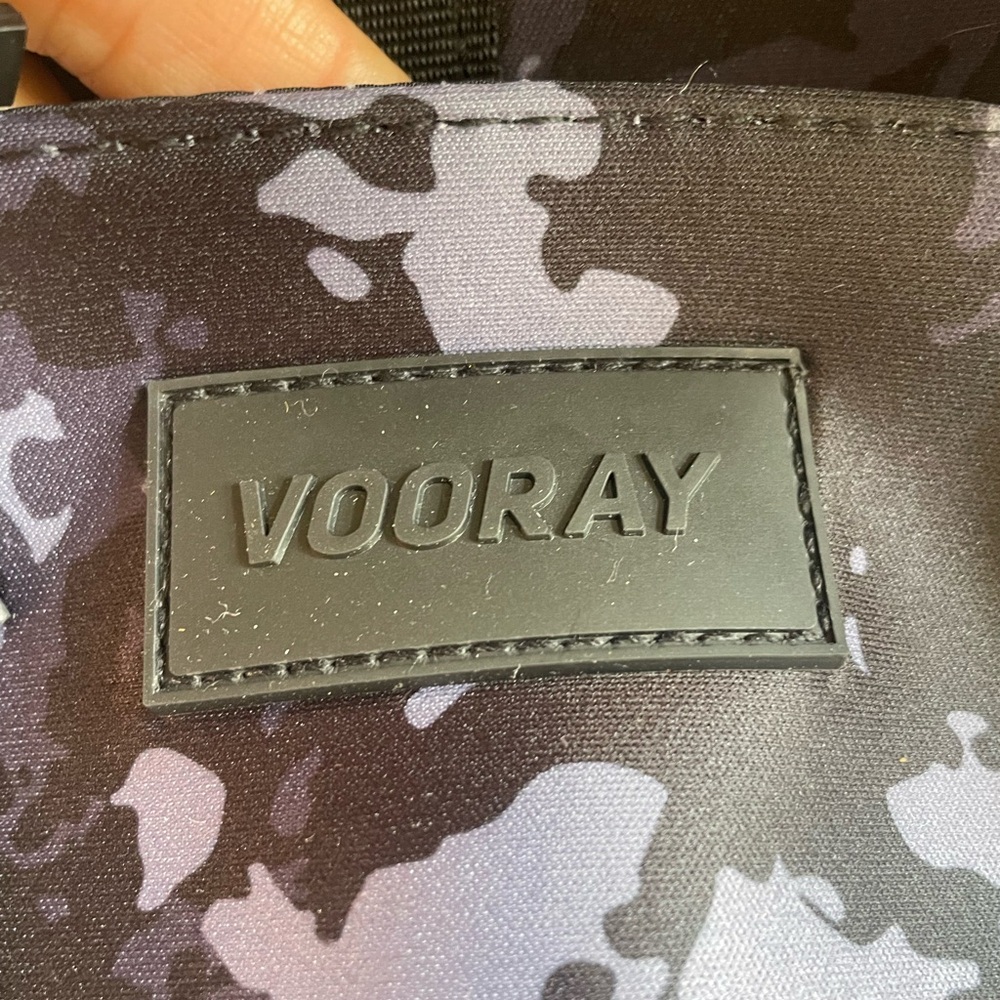 Vooray Travel Duffel Alana gym Bag NWT -new with tags - Picture 4 of 13